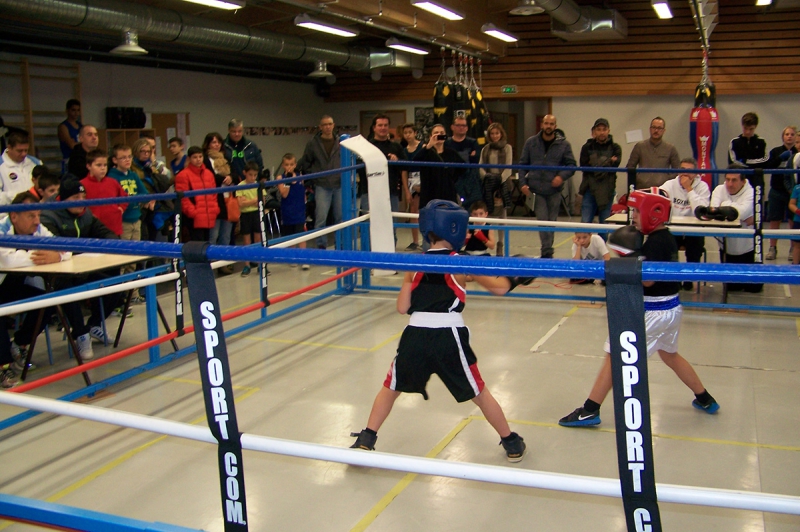 Combat de boxe enfants