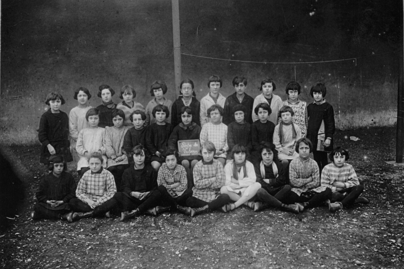 Classe de l'école de fille (Place de la République)