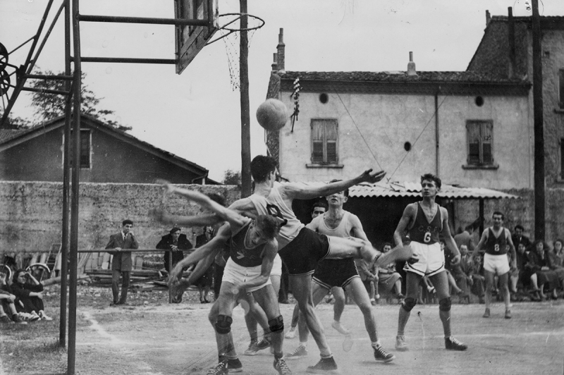 Match de basket au stade Lagrange