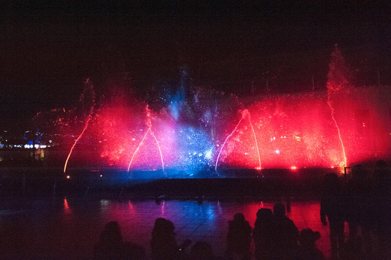 Spectacle de fontaines lumineuses