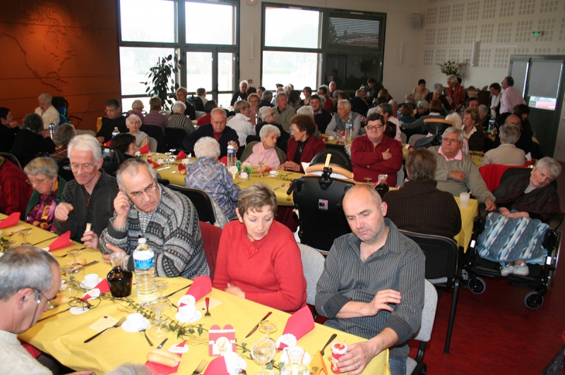 Repas de Noël en famille aux Chênes