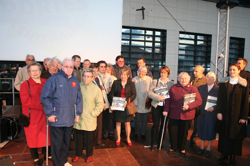 Fête des 100 ans de la naissance de la commune : présentation du livre