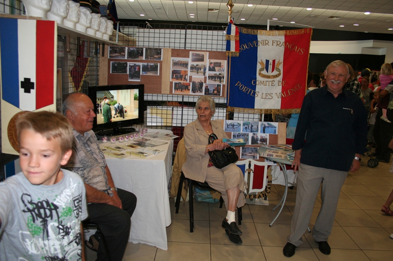 Stand du souvenir français au forum des associations