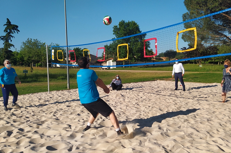 Beach volley au parc Aragon