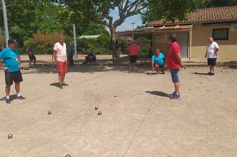 Tournoi de pétanque