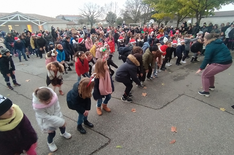 Flashmob à l'école Joliot-Curie