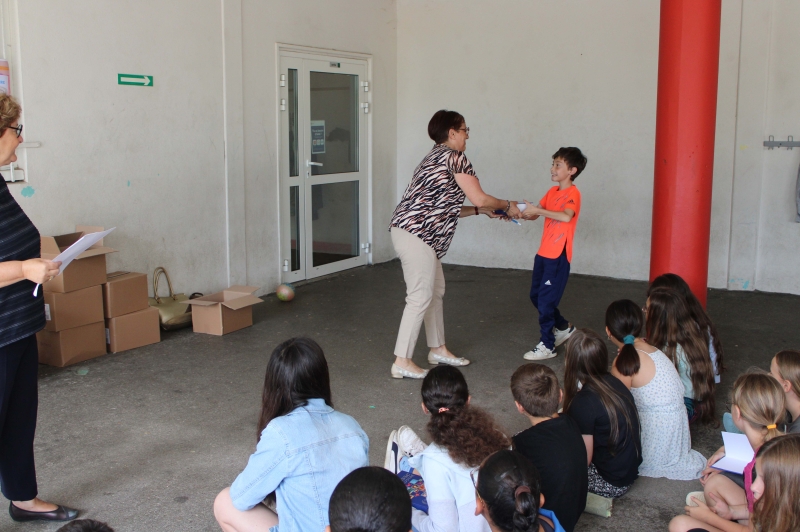 Remise des dictionnaires, une tradition