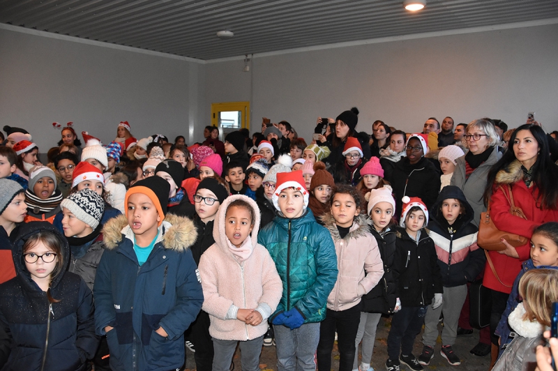 Chorale de Noël de l'école Joliot-Curie