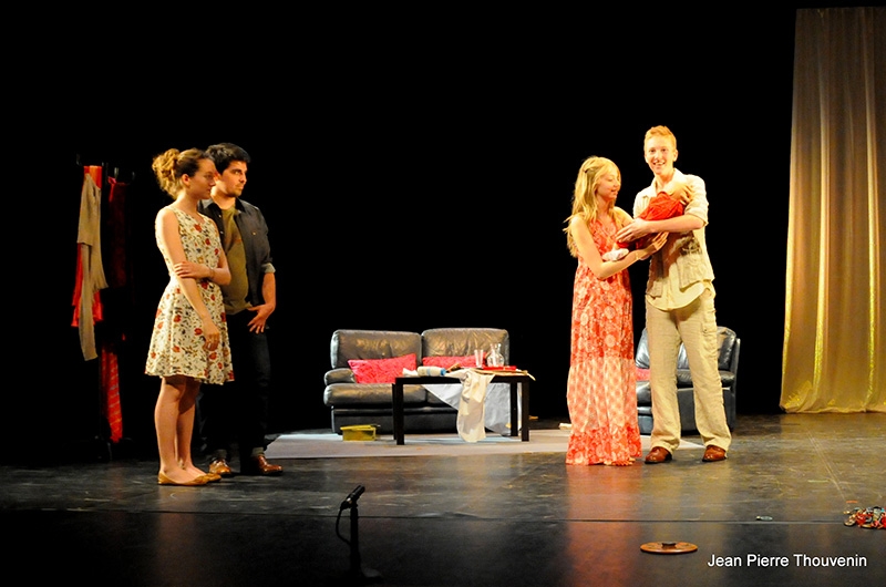 Festival du théâtre Une cour, un jardin et des planches...