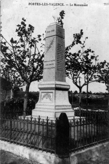 Le monument aux morts