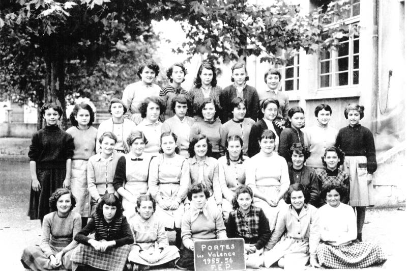 Classe de l'école de fille (Place de la République)