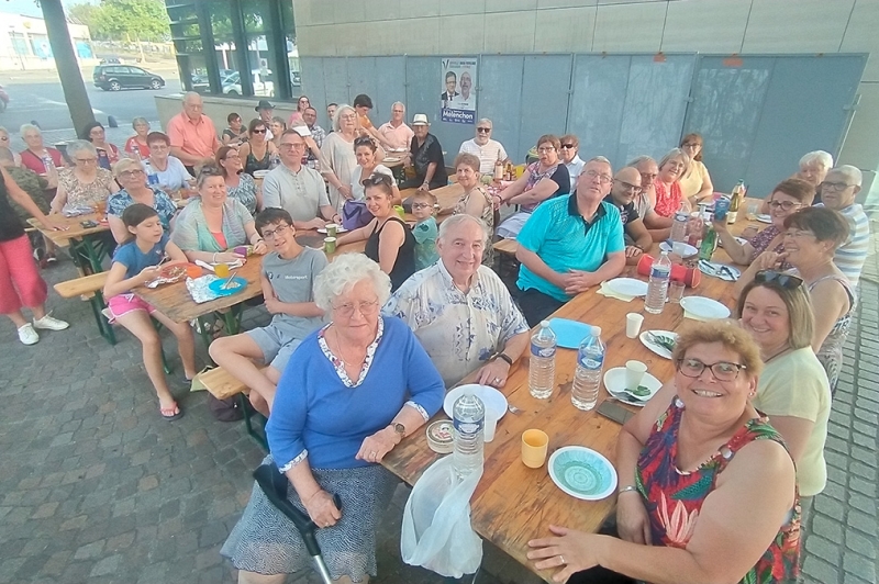 Repas partagé du conseil de quartier centre